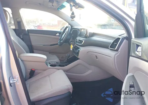 2019 Hyundai Tucson Se z USA, uszkodzony, nr VIN KM8J2CA45KU953697